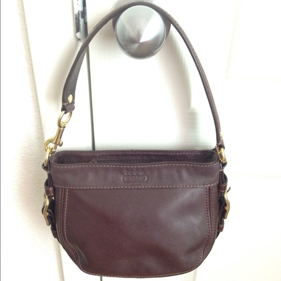 🎀SOLD🎀REDUCED PRICE COACH $40 Brown leather bag