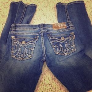 ****Sold****Buckle jeans