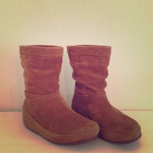 Fit Flop Crush Boot - suede