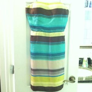 **SOLD** Banana Republic Strapless Dress