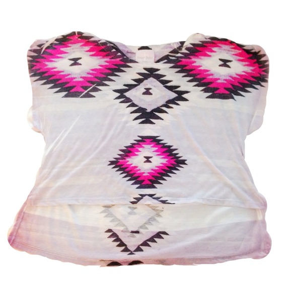 Tribal High Low Crop Top! - Picture 1 of 1