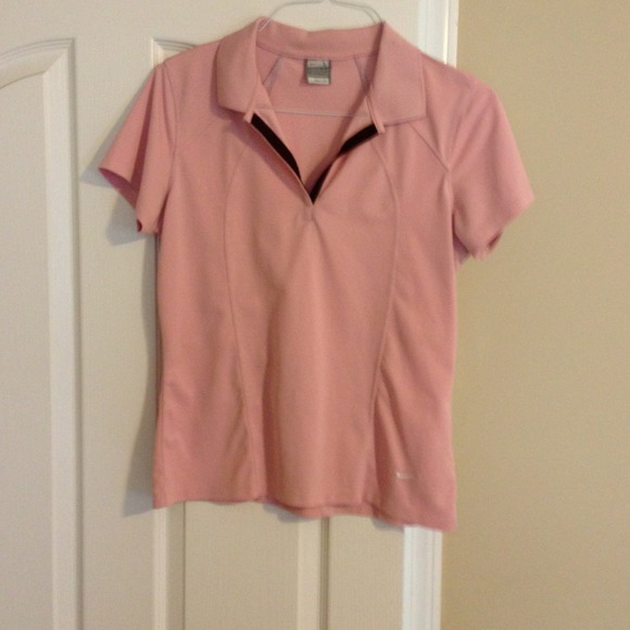 **Reduced** Pink Nike polo tennis shirt - Picture 1 of 3