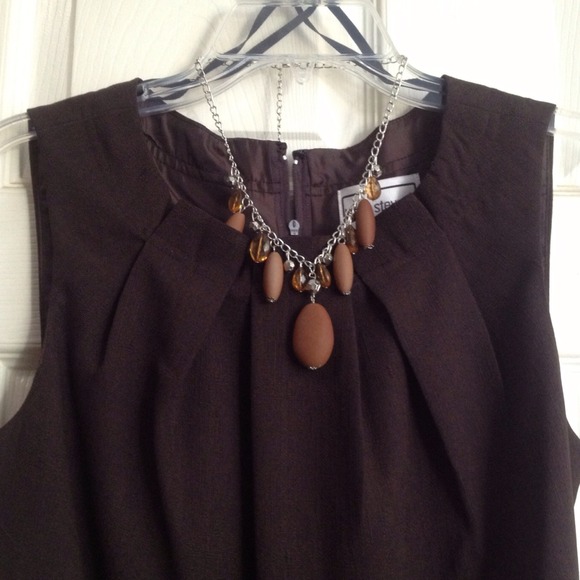 NWT Brown Karen Stevens size 12p - Picture 3 of 3