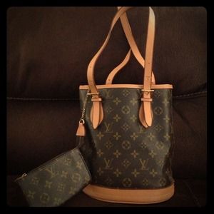 LV Bucket Bag