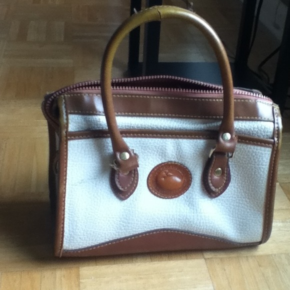 ⛔SOLD⛔Authentic Dooney and Bourke speedy