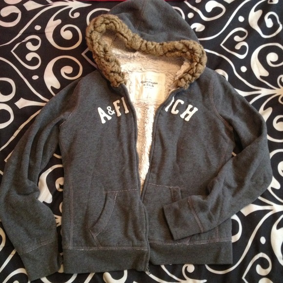 🚫🚫TRADED🚫🚫A&F jacket/zipper hoodie