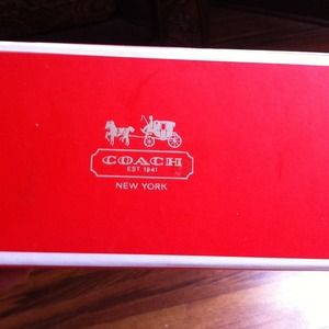 Authentic coach flip flops