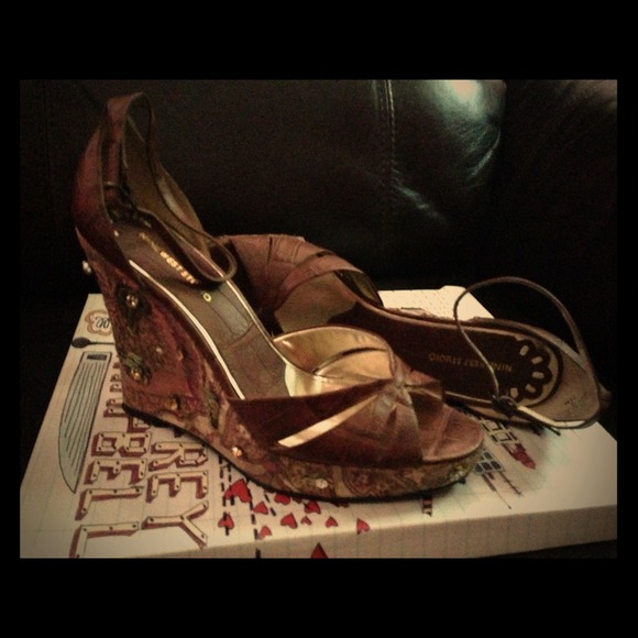 Nine West Studio Wedge