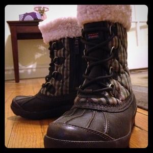 Ugg Mulberry Winter Boots Sz 6.5
