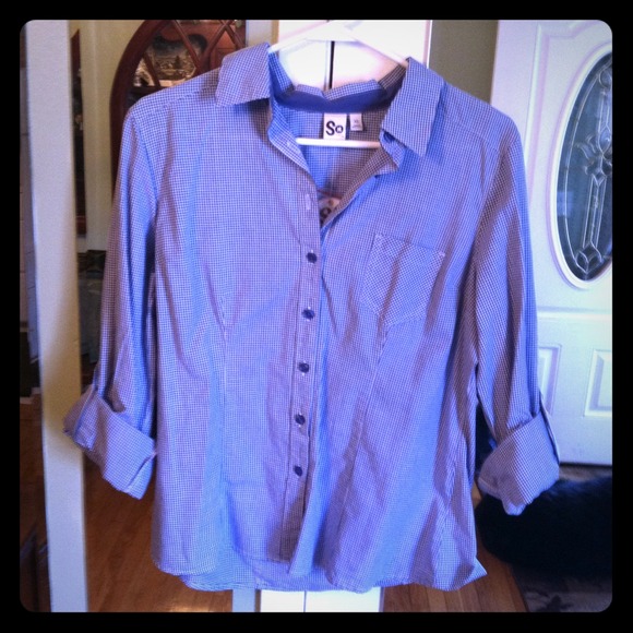***SOLD IN BUNDLE**Blue Check Button Up Shirt NWT