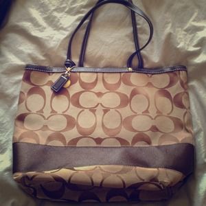 Coach Tote