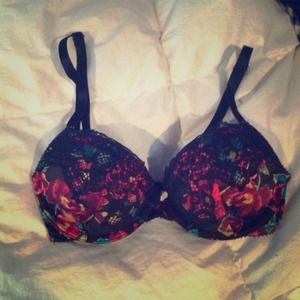 NWOT Floral print bra!