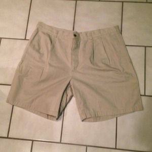 Perry Ellis America mens khaki shorts size 44