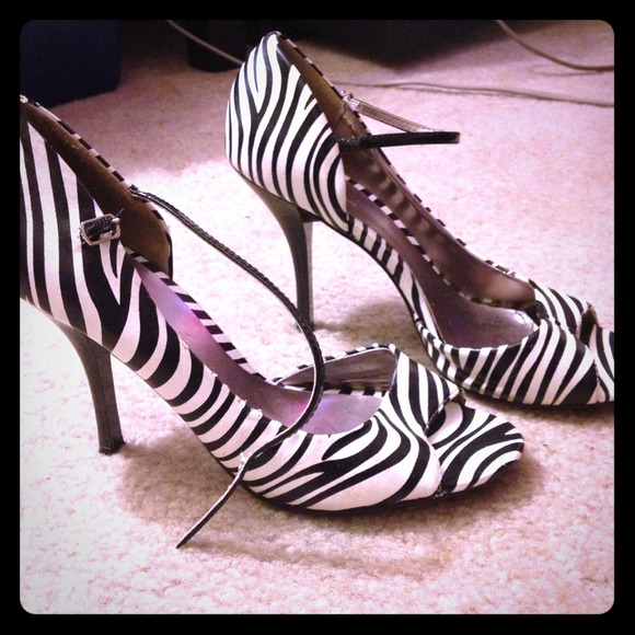 Charlotte Russe size 9