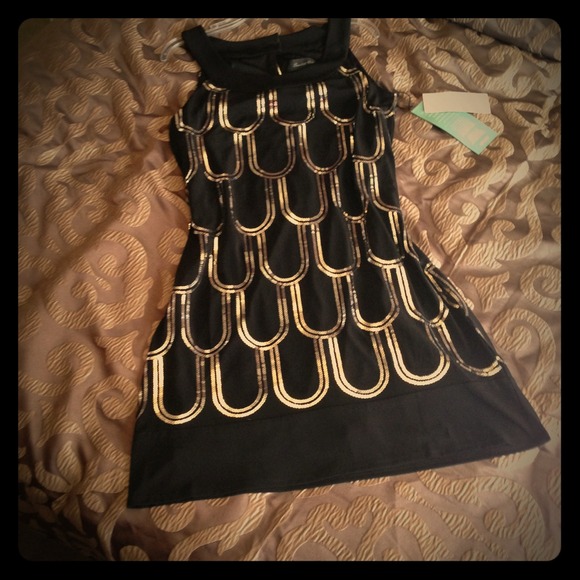 Black cocktail dress with sequins 💎