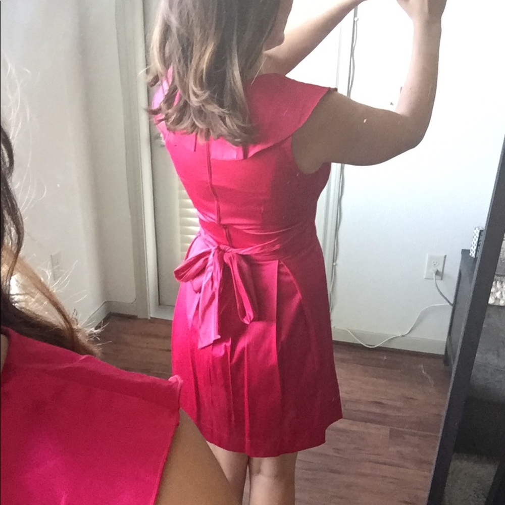 ✨ Elegant Pink/Red Semi-Formal Dress ✨ - Picture 4 of 5