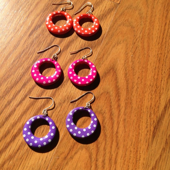 90's style earrings!