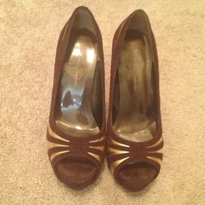 Jessica Simpson heels