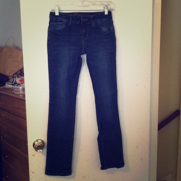 Delia's blue jeans