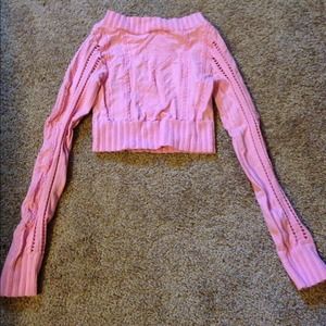 One Size Fits All Midrift Top W/ Long Sleeves