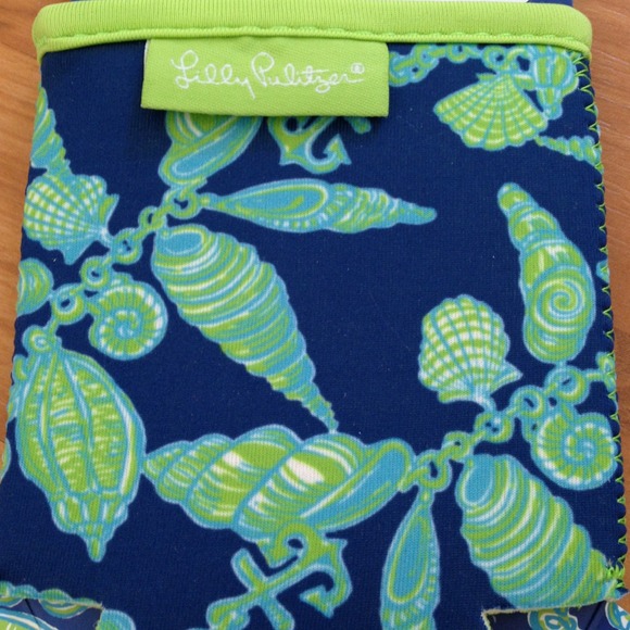 ⛔⛔⛔SOLD⛔⛔⛔🌴Lilly Pulitzer Drink Coozi🌴