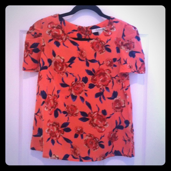 Bold floral short sleeve blouse