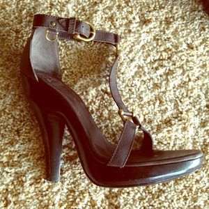 Burberry heels