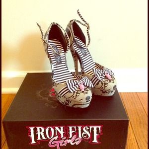 ***RESERVED***Iron Fist Lacy Days Platform Heels