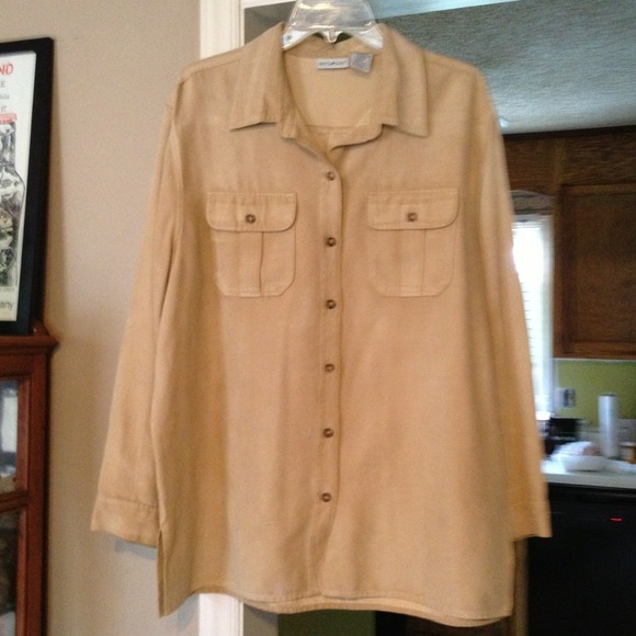 White Stag suede like button up shirt - Picture 3 of 3