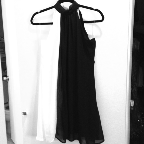 Top 10 Dresses & Skirts - 💋Black and white high neck dress
