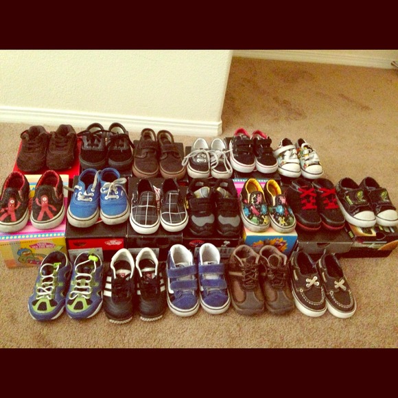 Toddler Shoes size 5-6.5!