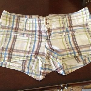 Hollister plaid shorts