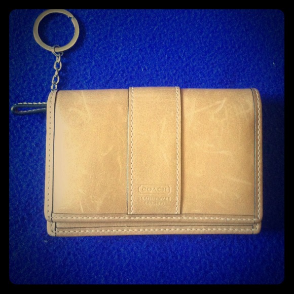 Coach small wallet ✳️reduced