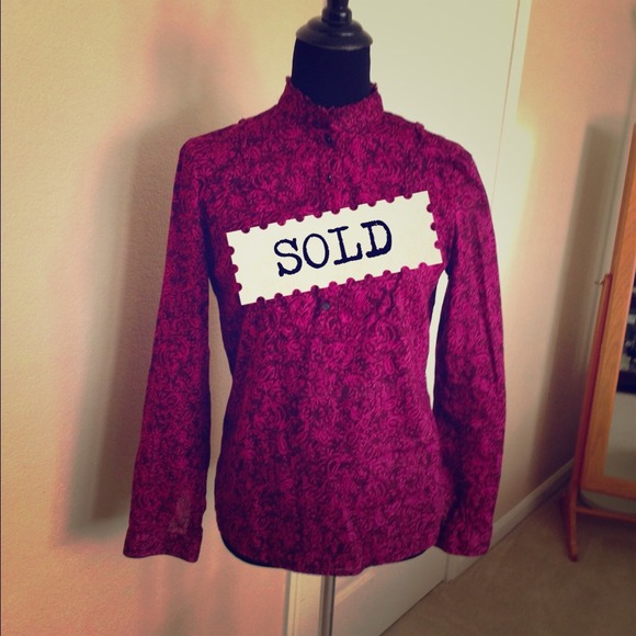 ❌❌❌ SOLD ❌❌❌Banana Republic Top