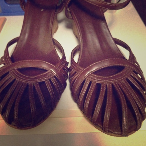 💟💟Brown wedge sandals