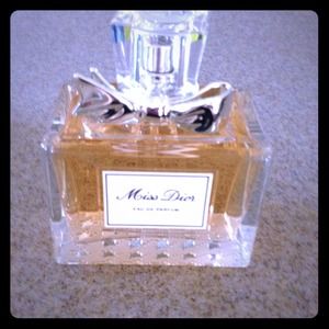 Miss Dior 3.4oz 💗💗💕🎀