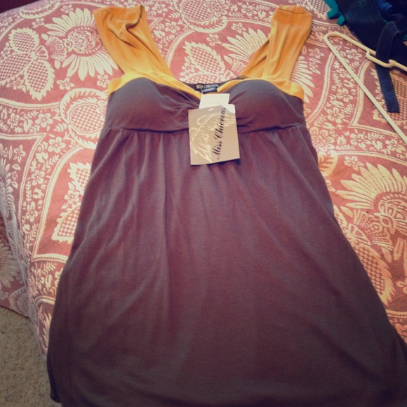 SOLD IN BUNDLE-Grey and mustard yellow tank top
