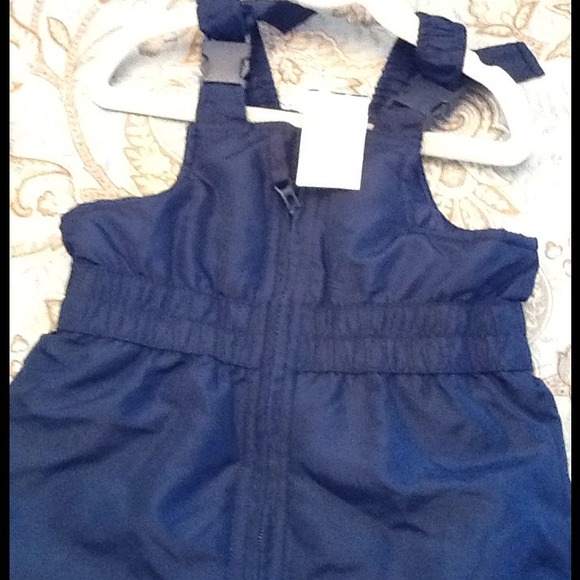 Snowsuit - Picture 2 of 2