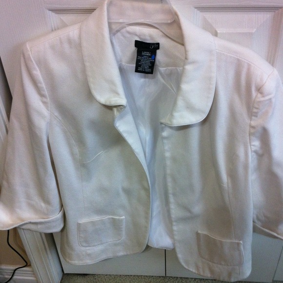 White clean blazer