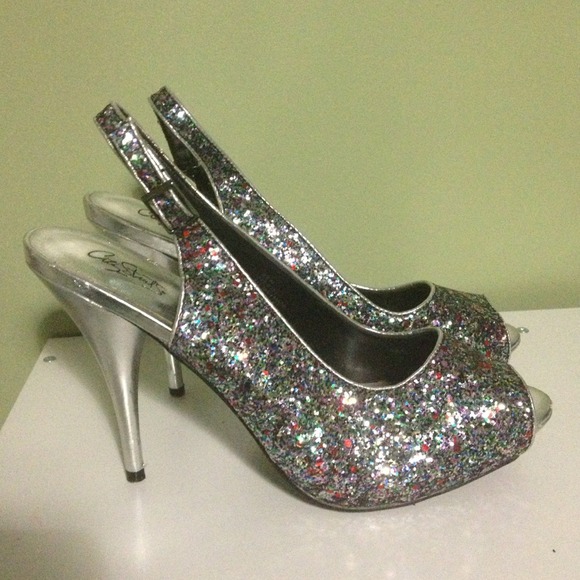 Multi color glitter heels - Picture 1 of 3
