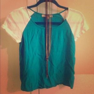 😍REDUCED Chiffon tee