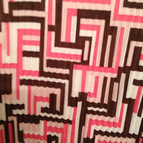 Pink and brown stretchable dress shirt - Picture 3 of 4