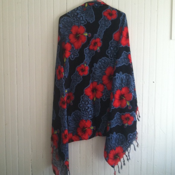 Hawaiian shawl