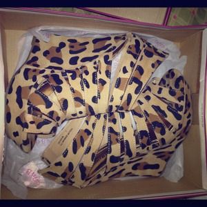 Bamboo Leopard Wedge Sandals