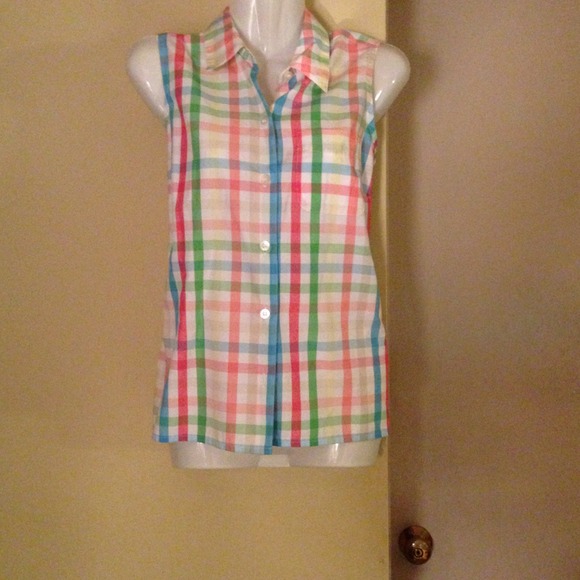 ***Sold***Liz claiborne sleeveless shirt..