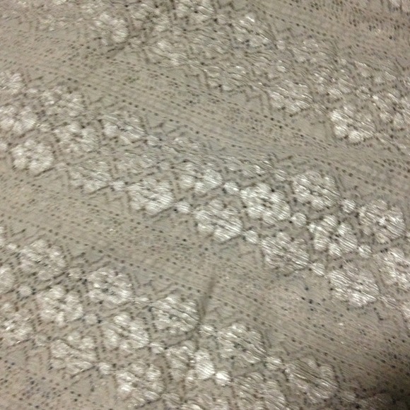 Sold in bundle Blush pink lace top - Picture 2 of 2