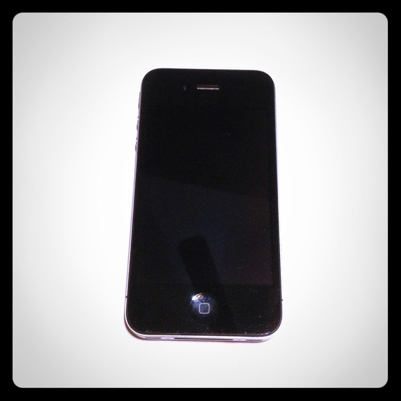 *•*RESERVED*•* for medstor iPhone 4g