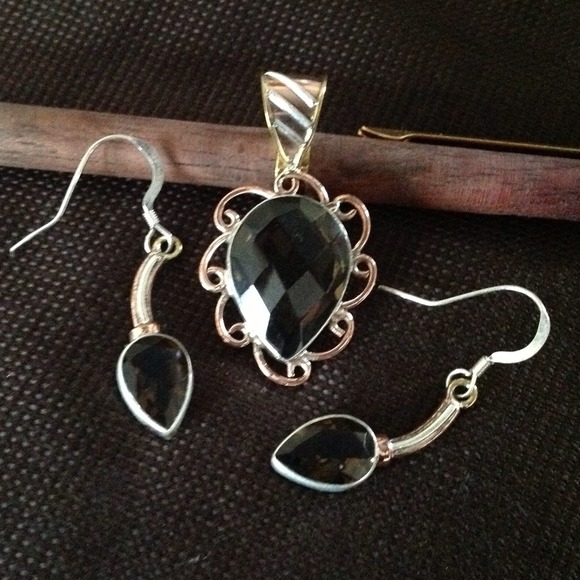 Bundle for kiss2khris