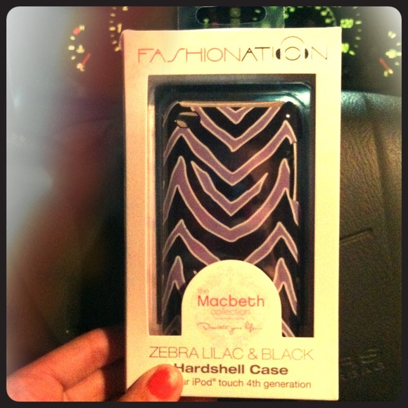 /\/\/\ SOLD /\/\/\ iPod touch 4th generation case