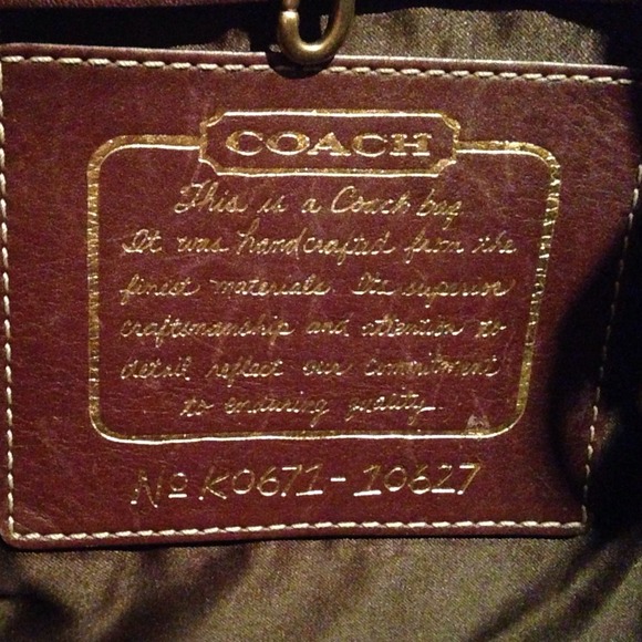 Authentic Coach purse - Picture 4 of 4